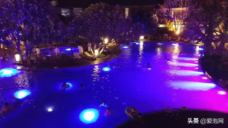 大理深度游野温泉,大理洱海边温泉推荐