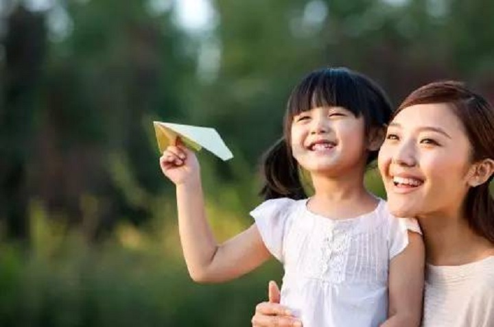 女大学生看到老鼠害怕,盘点女大学生见到老鼠的行为