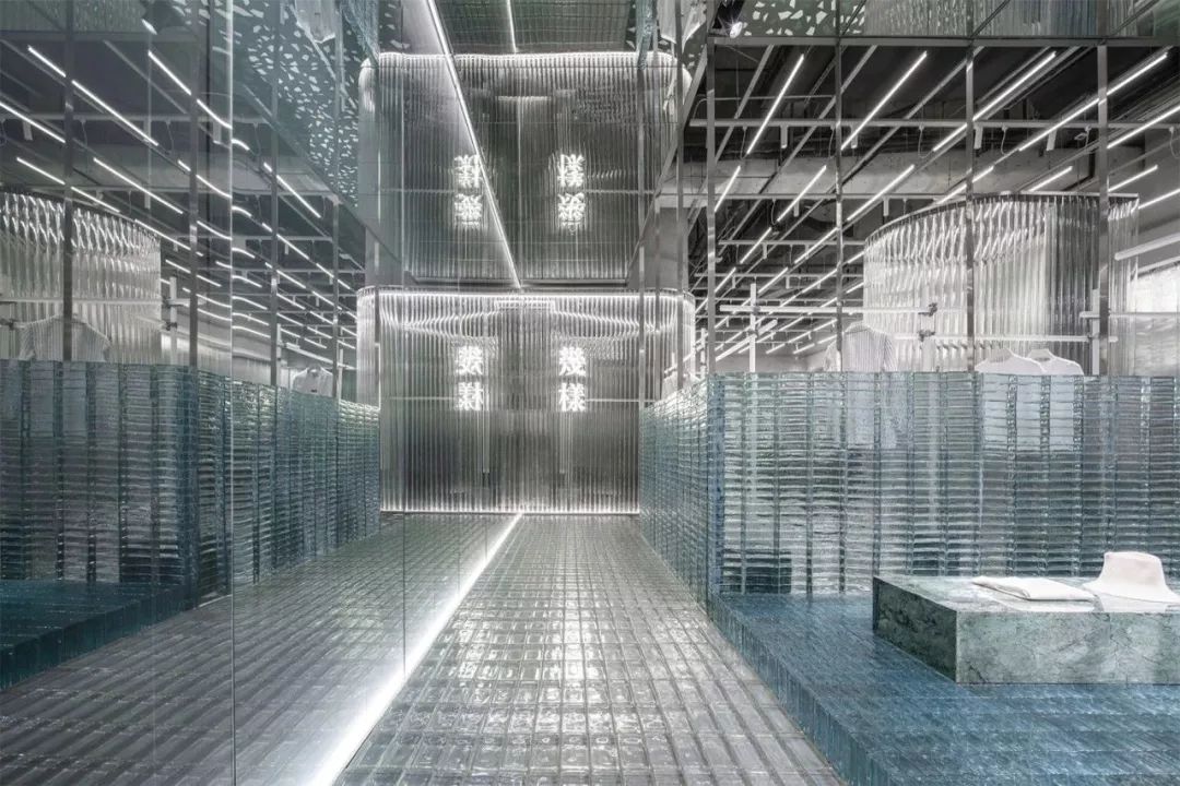 简单干净高雅高级感服装店设计,服装店怎么设计大气好看