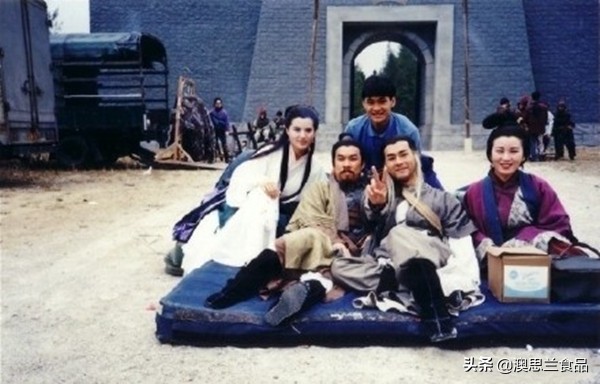 神雕侠侣黄晓明版刘亦菲幕后花絮,95版神雕侠侣花絮