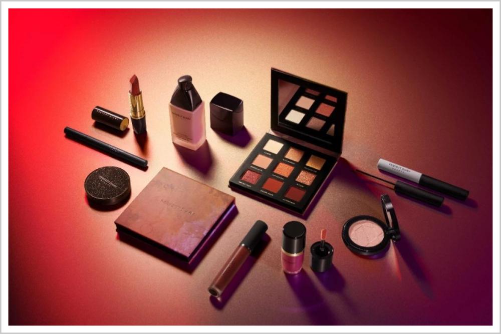 请分析网红品牌的成功之处,一个网红品牌迅速爆红的例子