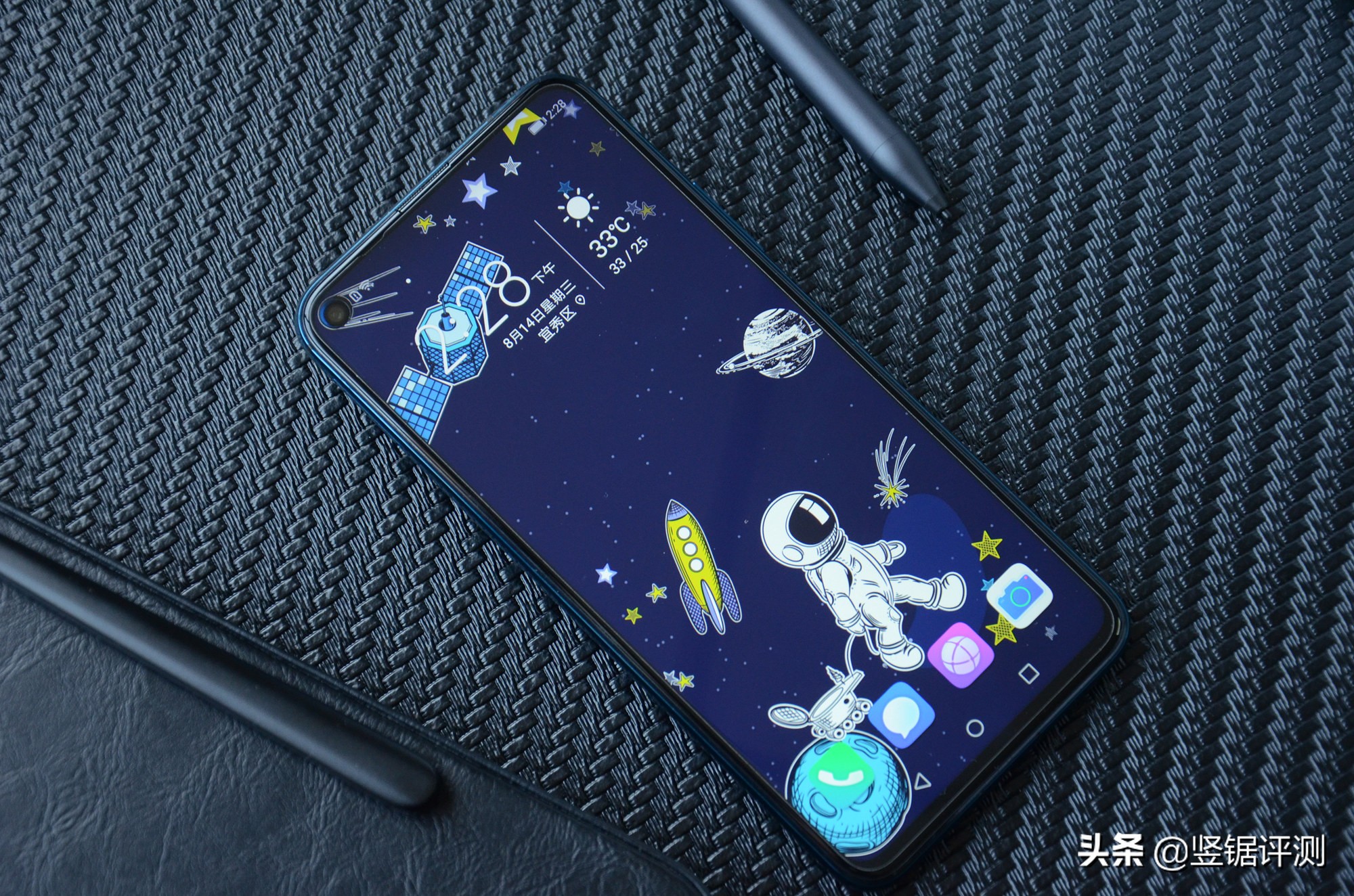 荣耀20pro游戏体验视频,荣耀20pro的缺点或不足