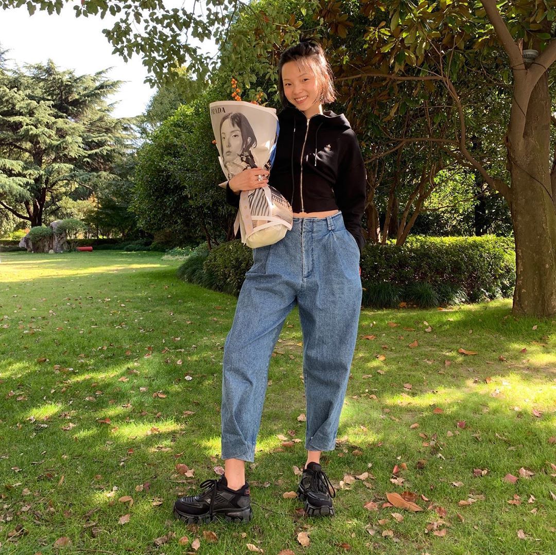 女王节，Prada鲜花让时尚破格融入日常