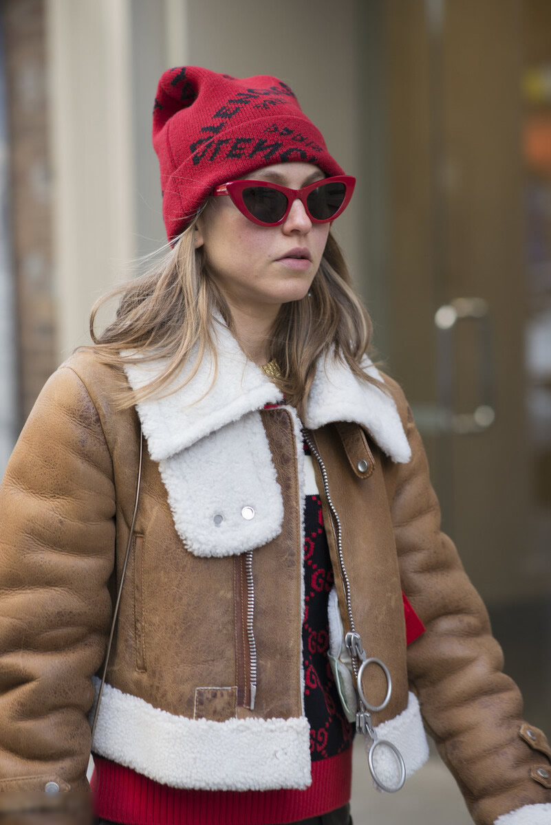 薄毛线帽很长怎么戴好看,毛线帽普通帽子怎么戴好看