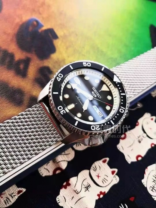 今年我买了个表之表友图鉴