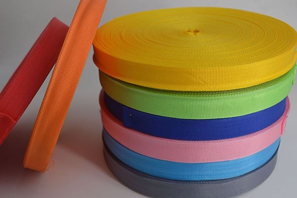 松紧裤腰嫌小怎么处理,松紧裤腰老是卷起来怎么办