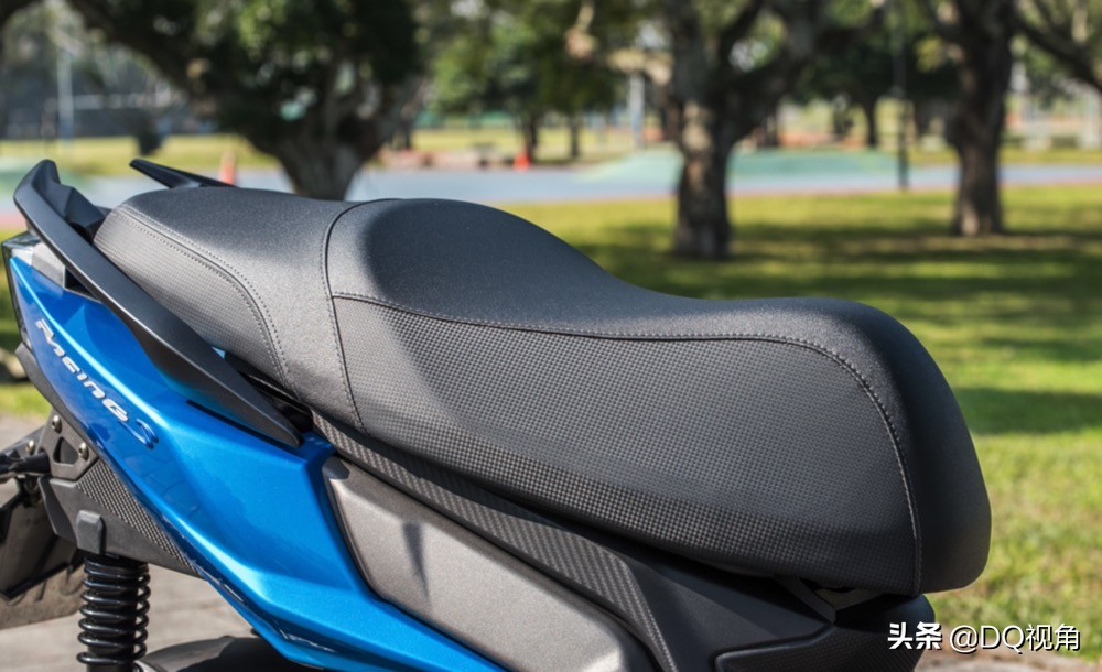 光阳racing150踏板发动机怎么样,光阳like150踏板摩托车用车感受