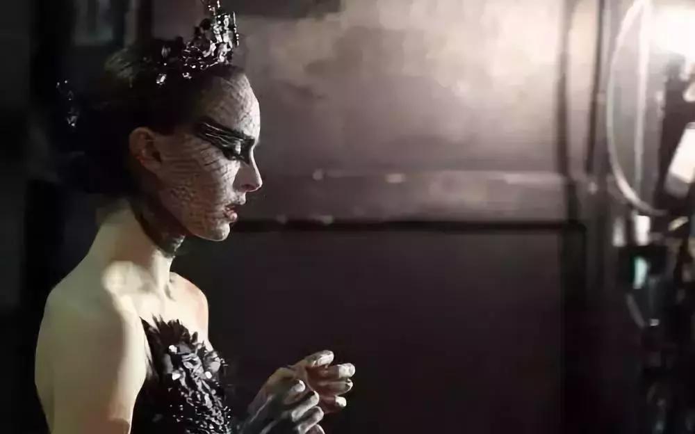 封神第一部哪吒杨戬配乐,封神第一部很欢快的配乐