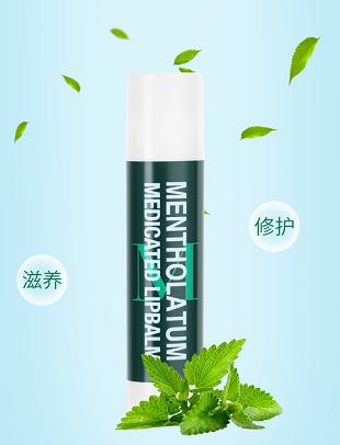 女生唇纹多是什么原因,怎么淡化唇纹让嘴巴变得又软又嫩