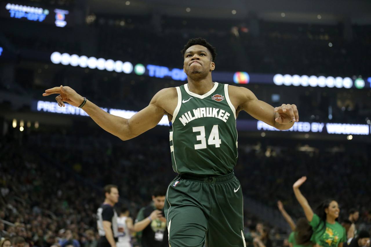 13年选秀少年字母哥逆袭成巨星,字母哥2016总冠军