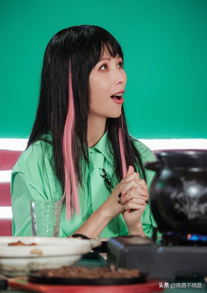 中年妈妈减龄发型短发,哪种发型适合中年女性比较减龄呢