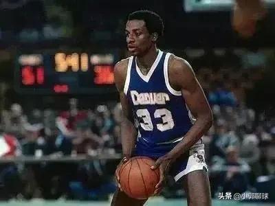 nba球衣43号是谁穿的,nba球衣32号十大球星