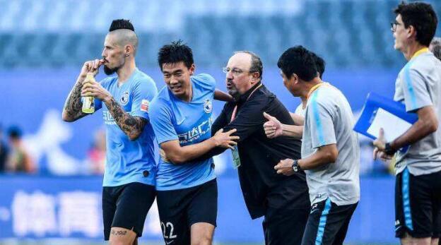 如何看待大连一方在中超,盖坦评大连一方