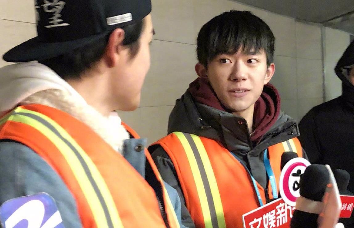 易烊千玺零下30度片场睡觉,易烊千玺曾在零下30片场睡着