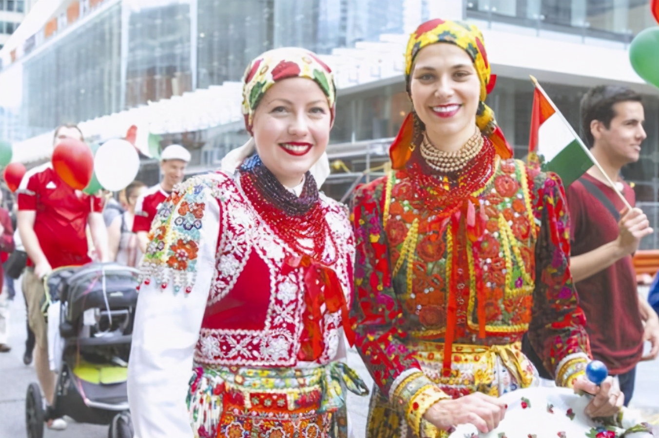 华人在加拿大真实的打工生活,华人生活在加拿大