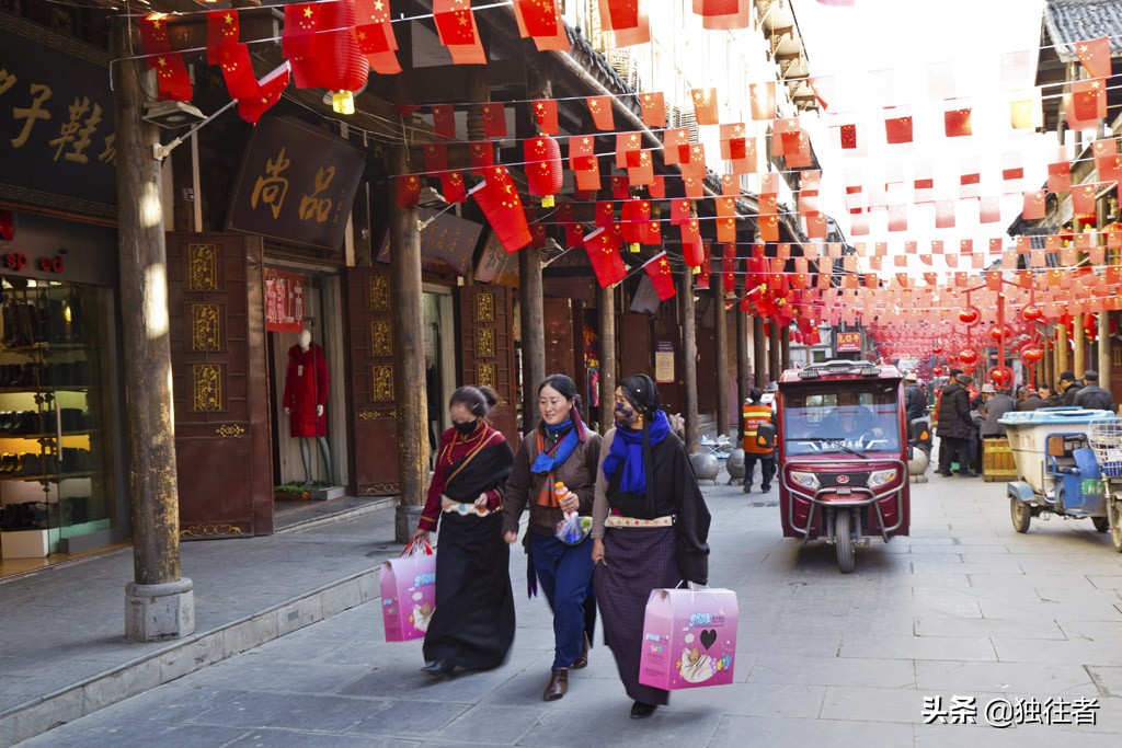 川西北不可多得的旅游集结地,成都松潘古城旅游攻略