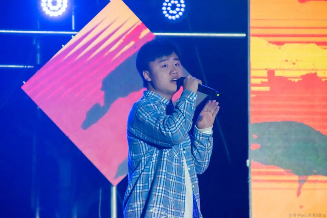 贵州大学科技学院2017级迎新晚会,各大高校迎新晚会视频