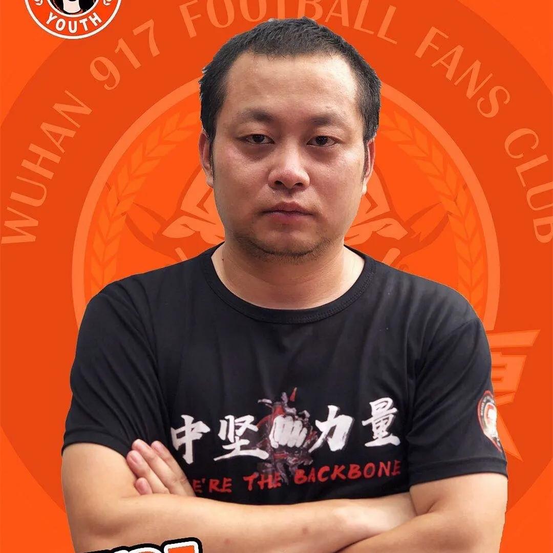 埃弗拉梅开二度含泪伤退武汉卓尔,gif埃弗拉补射破门卓尔领先永昌