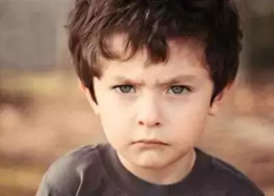 如何正确的与自己的领导相处,领导不重视你教你三招搞定