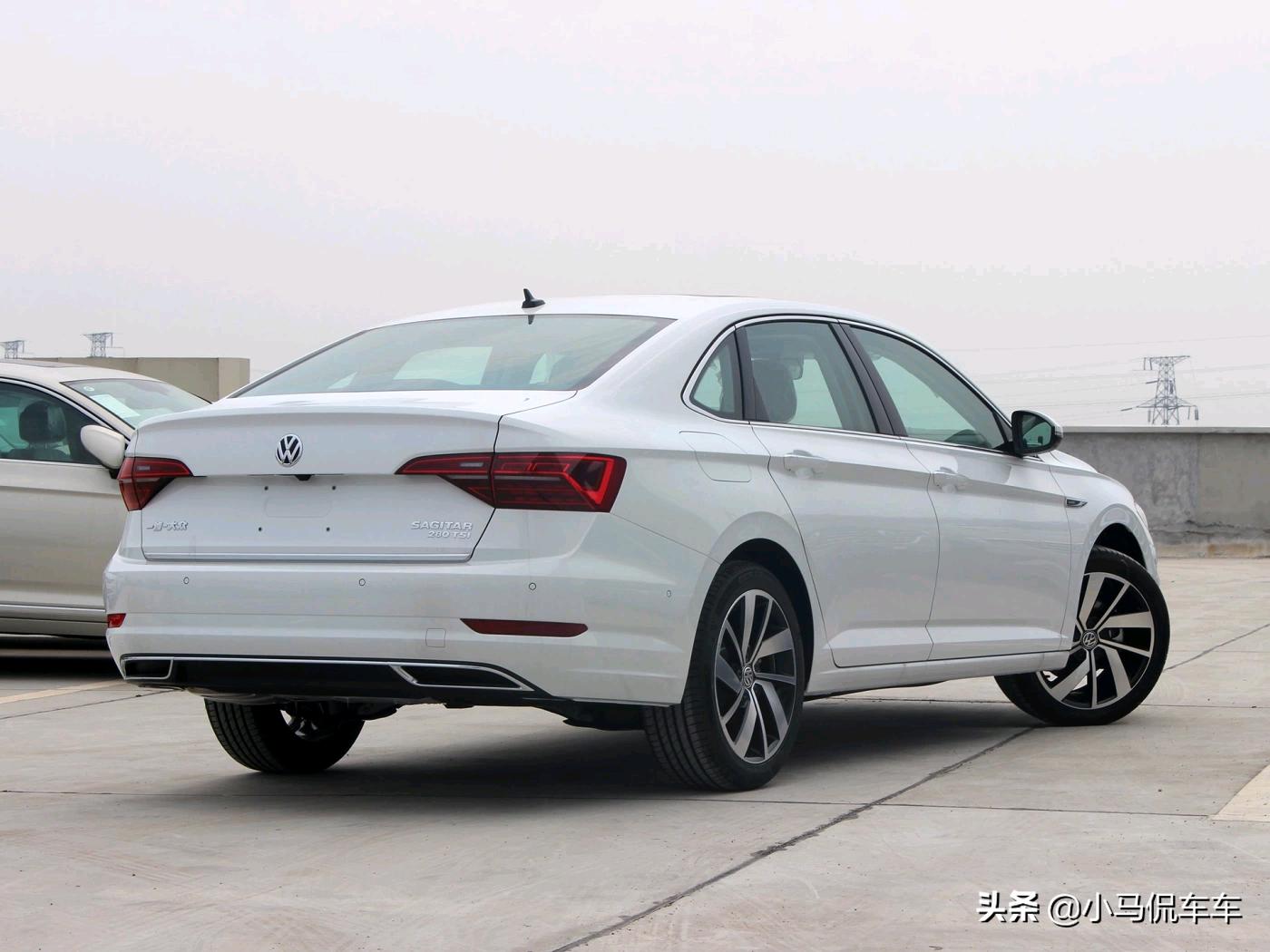 17万买迈腾1.4t领先版,17万买速腾卓越值吗