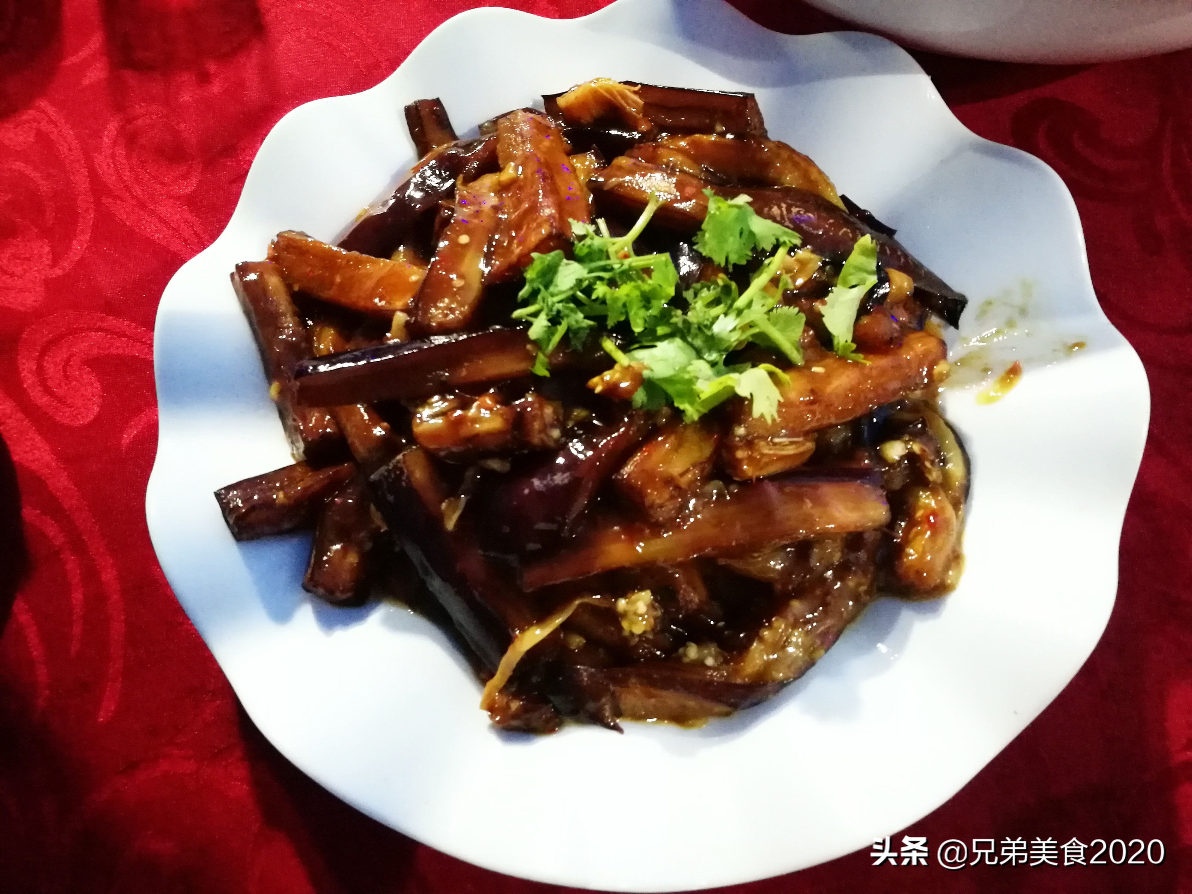 旅游吃饭被坑怎么办,旅游吃饭不消化