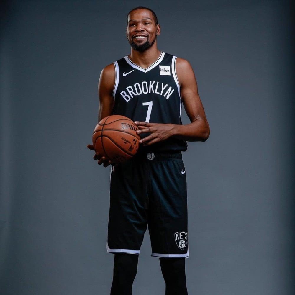 美媒评nba76大巨星杜兰特,美媒评绿军队史6大巨星