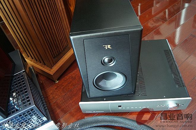 精致，华贵，唯美的意大利RossoFiorentinoPienza书架箱赏析