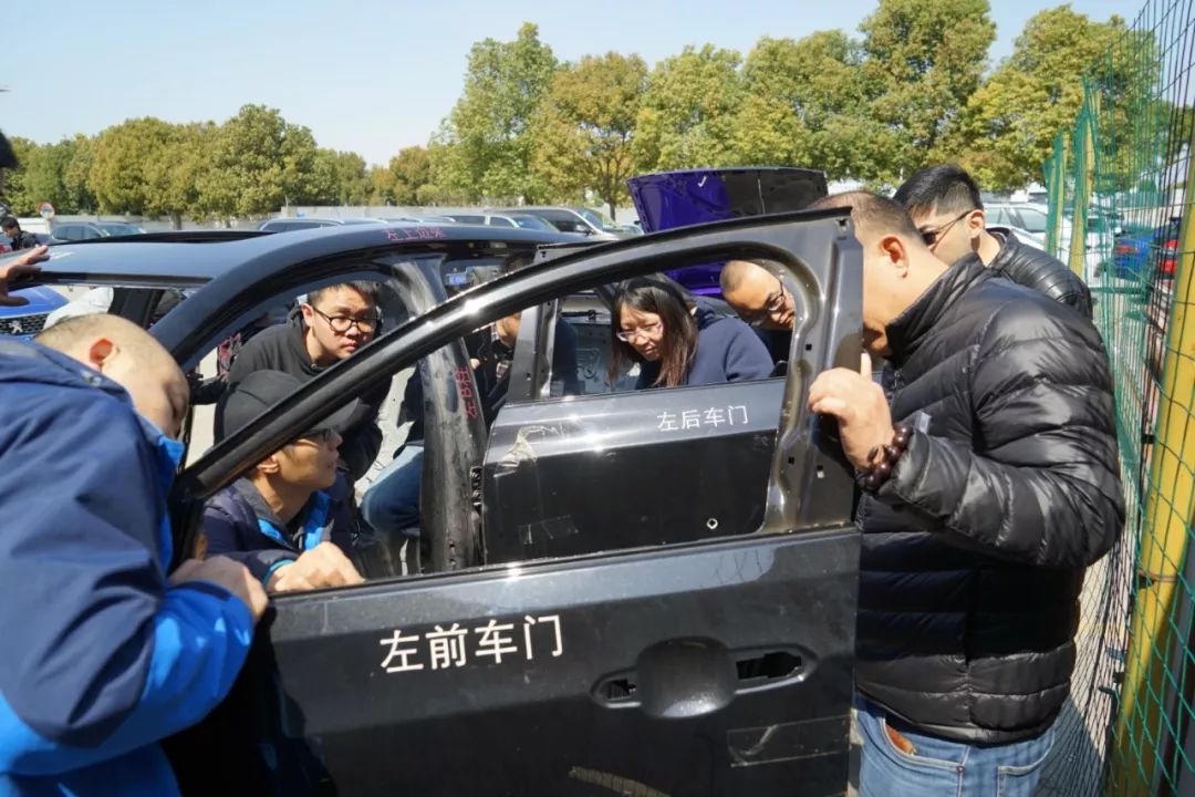 想做二手车学徒怎么入行,二手车评估师小白快速入行