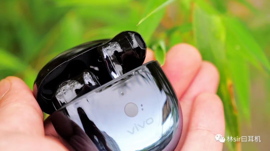 vivotwsneo蓝牙耳机新旧对比,vivotwsneo对标什么耳机