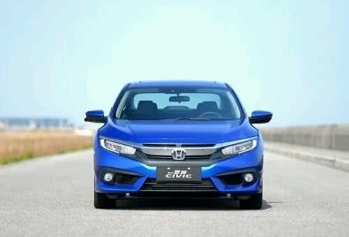 十代思域自动豪华版落地多少钱,十代思域豪华版和尊贵版差多少钱