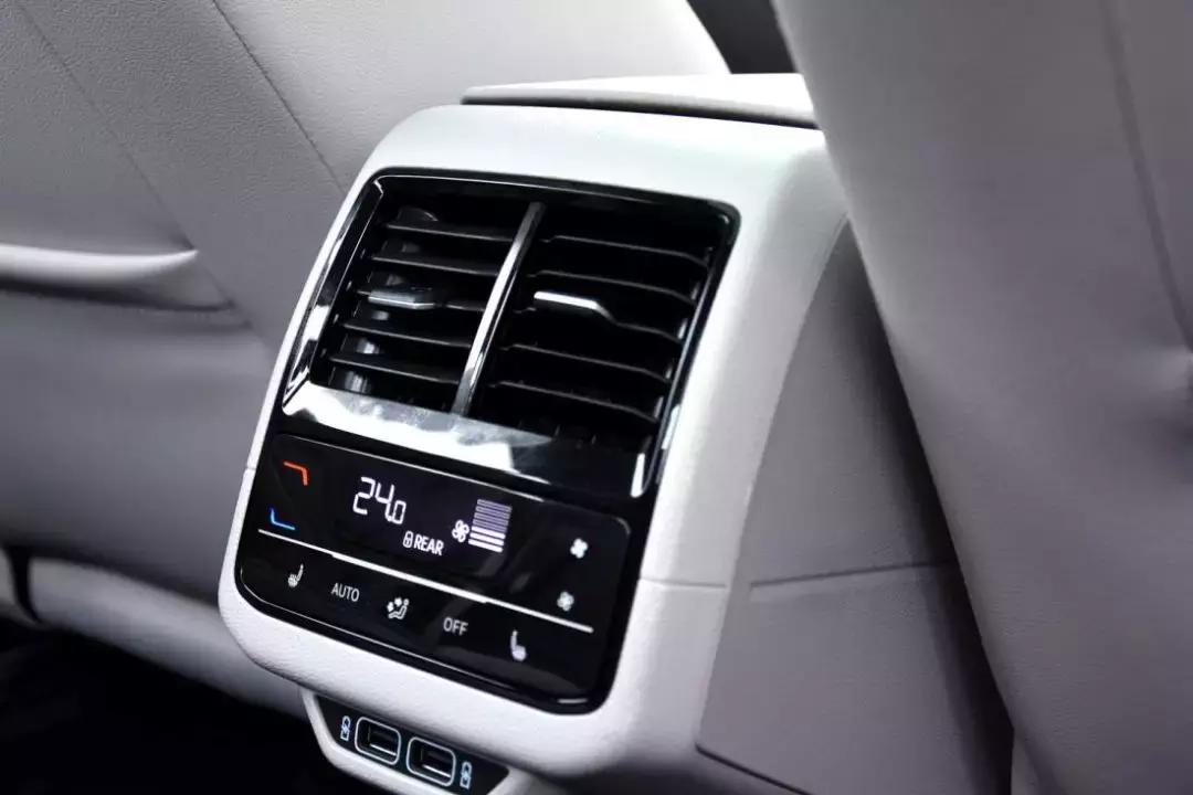 无招胜有招！没有短板的全能选手体验全新速腾280TSI