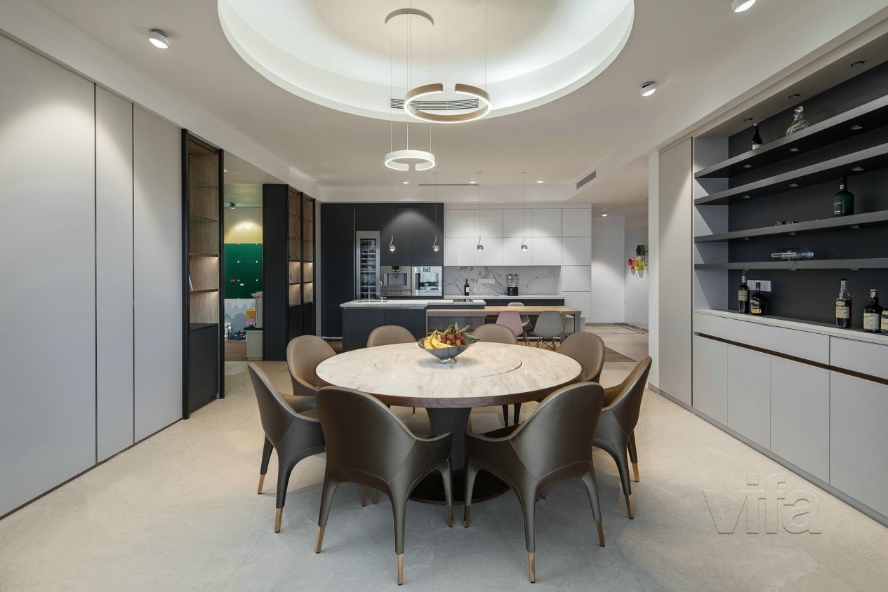 轻奢风护墙板墙面搭配,今年最流行的新款护墙板装修