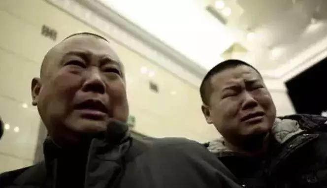 岳云鹏和郭德纲岁数差不多,岳云鹏郭德纲大多少岁