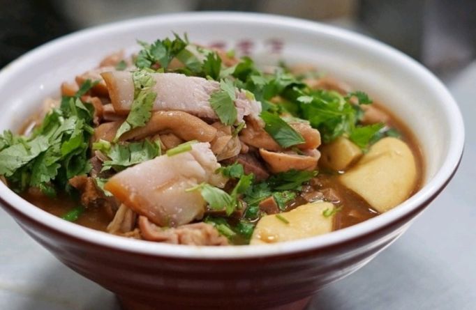 北京小肠陈卤煮哪家最正宗,北京排名第一的卤煮地址