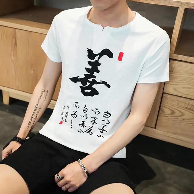 哇塞！43岁舅舅这样穿T恤，帅的让人心动，整条街回头率都归他