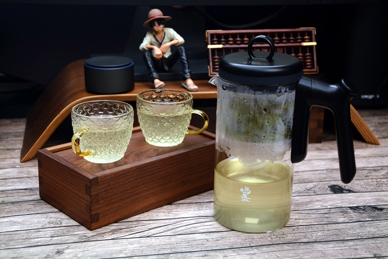 鸣盏飘逸壶评测,鸣盏飘逸壶测评