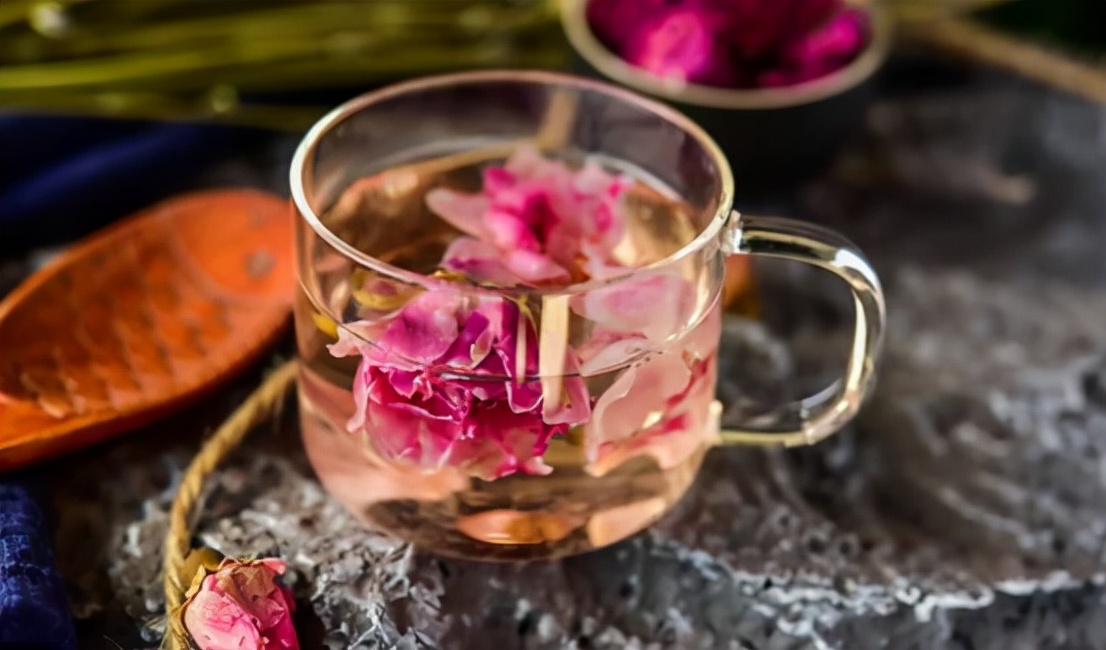 熬夜肝火旺泡什么喝最好,肝火旺用什么茶饮