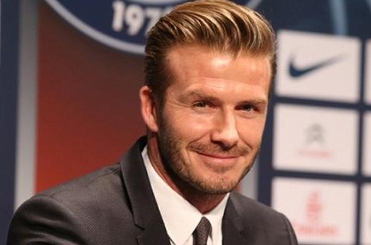 盘点足球场上十大感动落泪瞬间,足球场上感动一幕