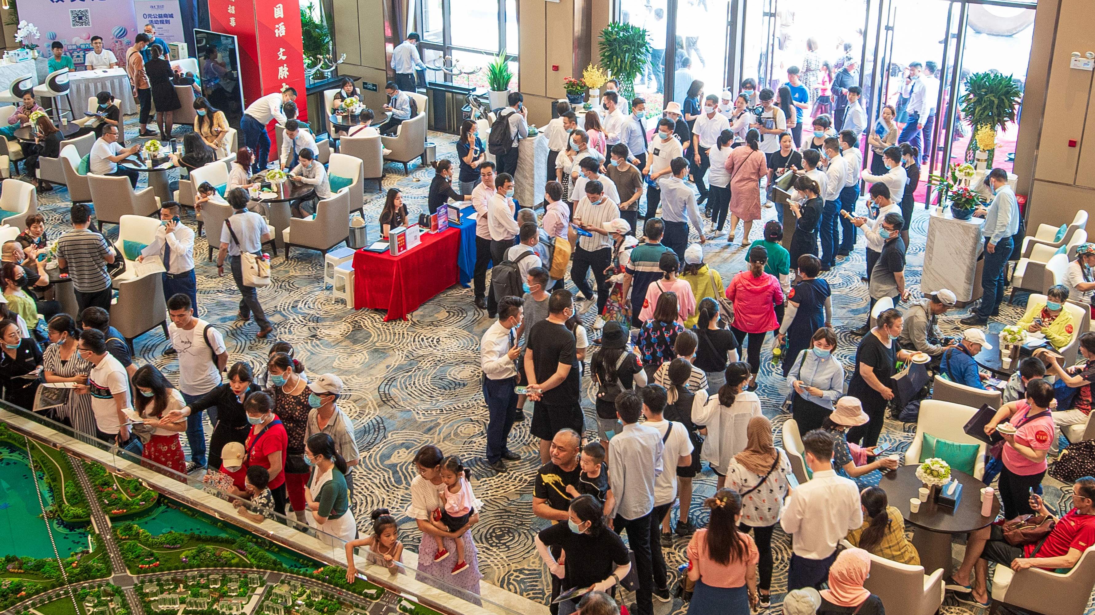 如果房价继续上涨会出现什么情况,将来房价还会继续上涨吗