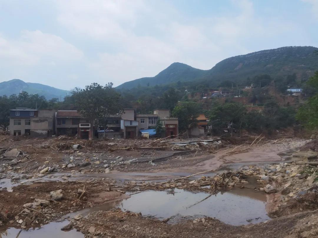 微光汇聚 终成灿阳—郑州市中原区汝河新区小学积极助力灾后重建