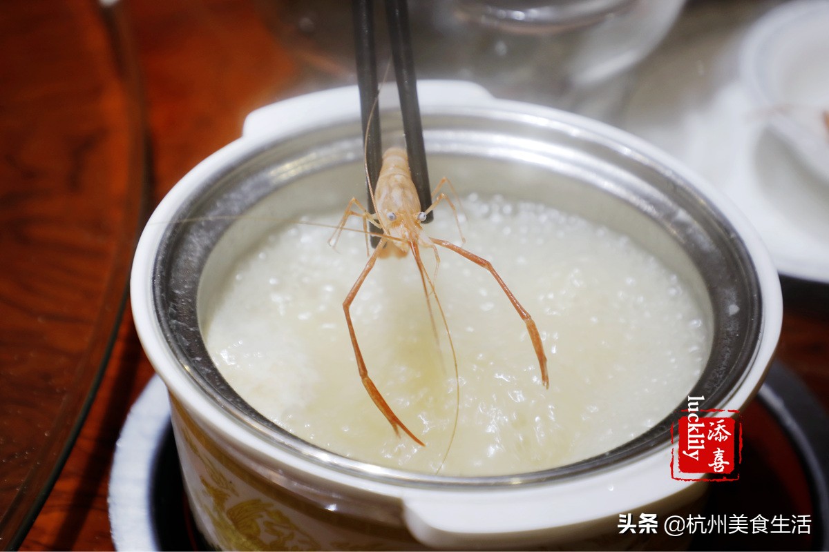 镇江美食三茅宫地锅鸡,镇江美食推荐锅盖面