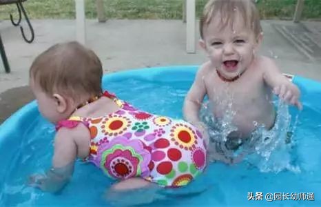 夏日炎炎宝宝玩水,孩子夏天玩水好处