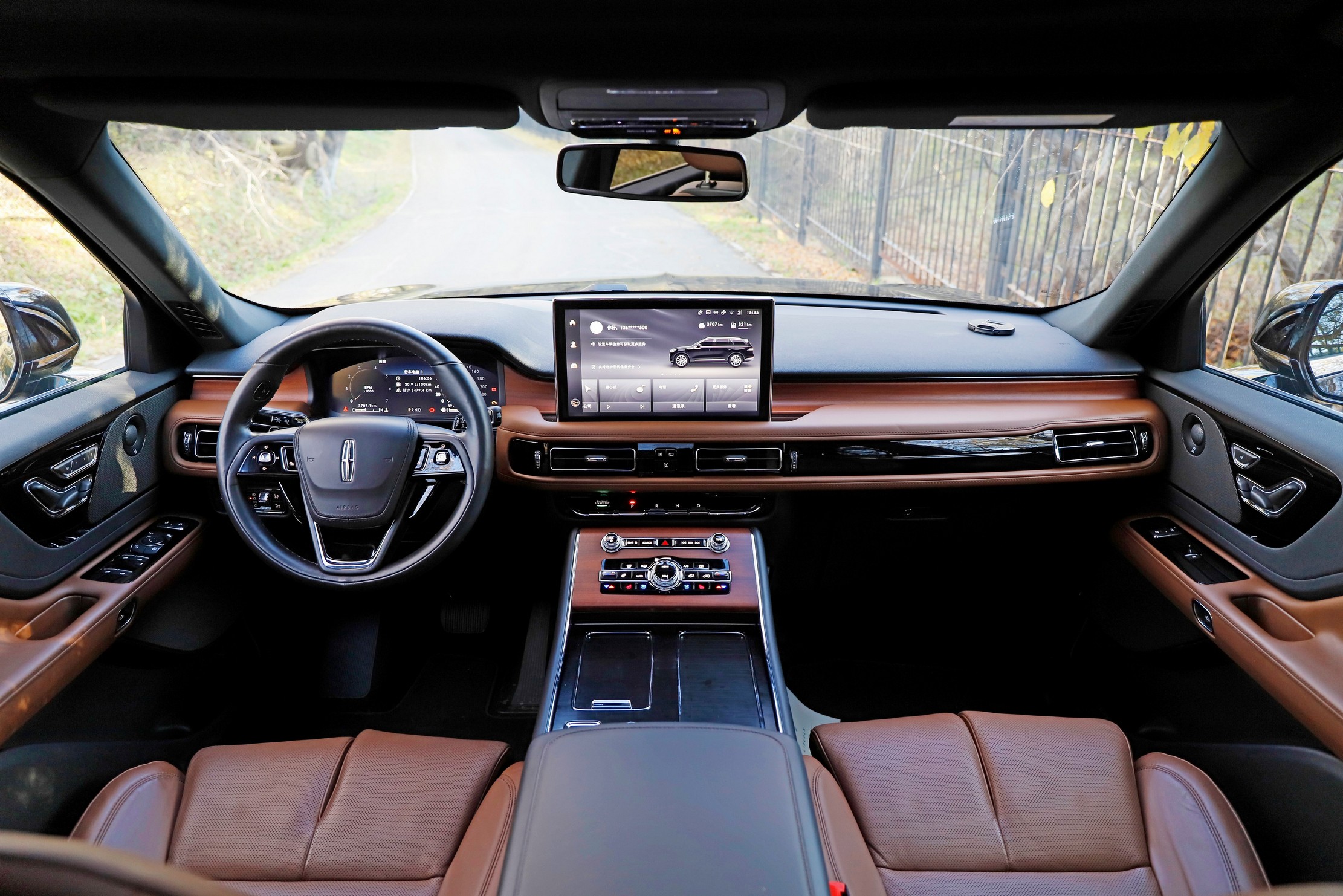 当不了战斗机就当教练机,当不了飞行员可以当什么