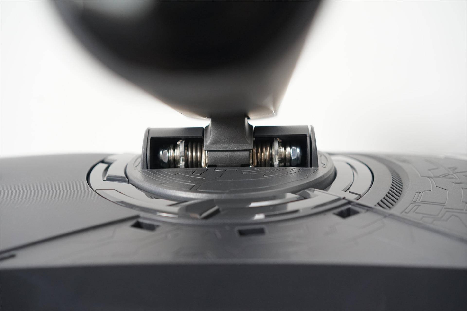 比传统IPS面板快四倍：ROG玩家国度PG329Q显示器体验