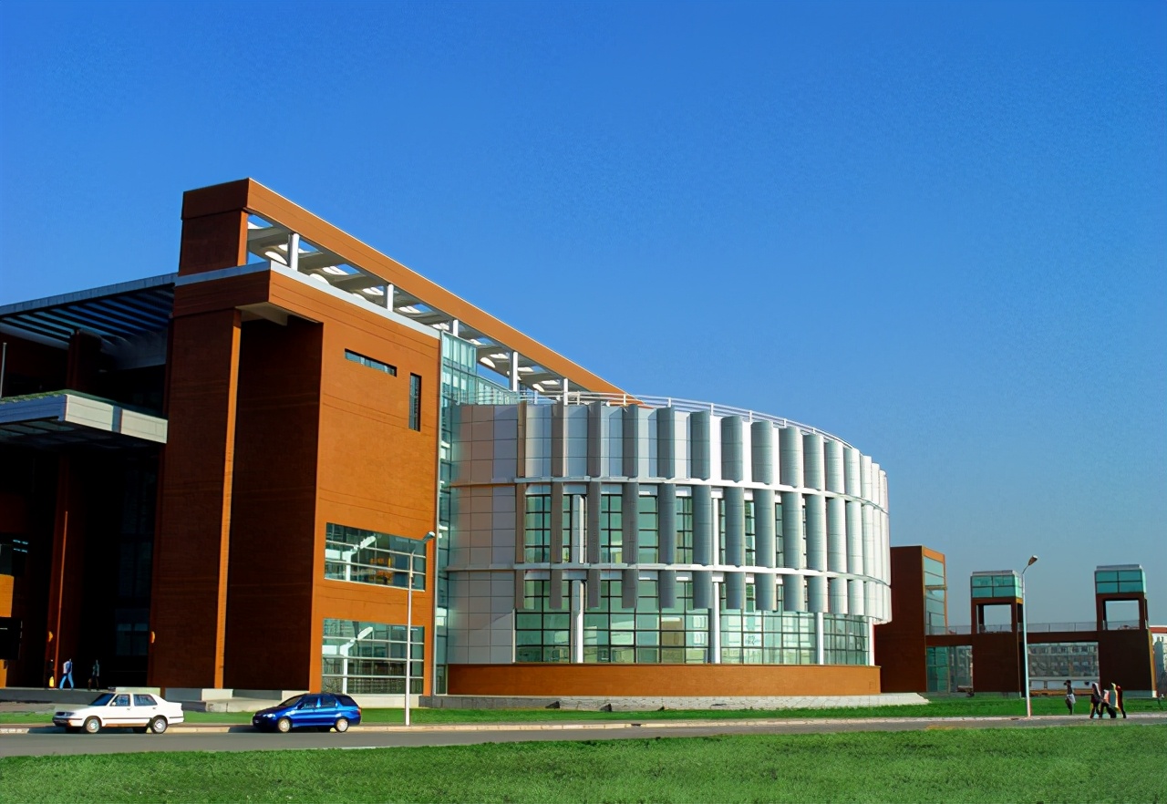 就业超好的“普通”财经类大学，待遇并肩211，读不了上财就选它