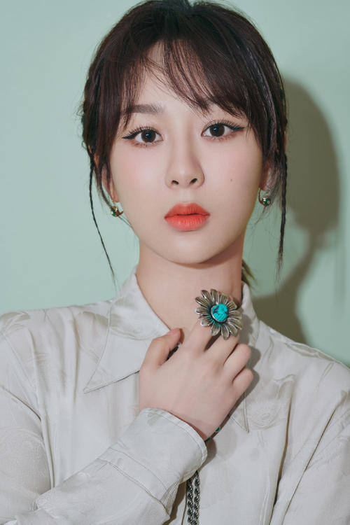 有几个人知道杨紫的真名,杨紫这个名字是艺名吗