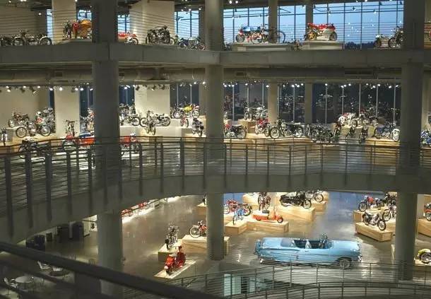 国外意大利摩托车博物馆,古典摩托车博物馆
