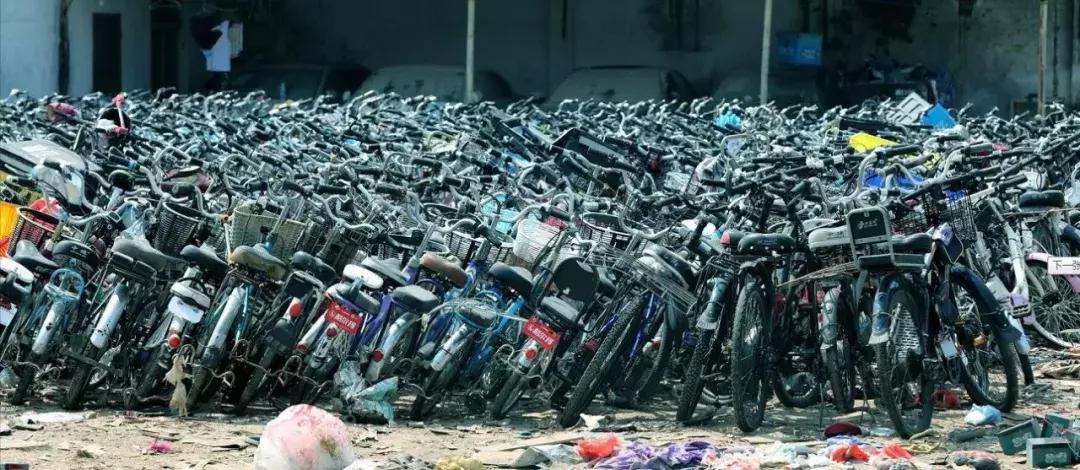 交警队查扣的摩托车最后怎么处理,被查扣物品怎么处理