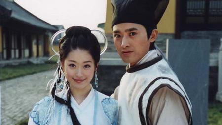 少林足球里的所有女主角,《少林足球》第一部女主角