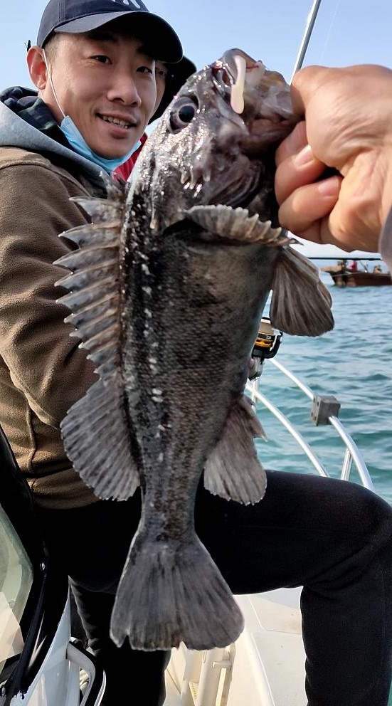 大连岸边几月份开始钓鱼,大连近海渔船出海时间